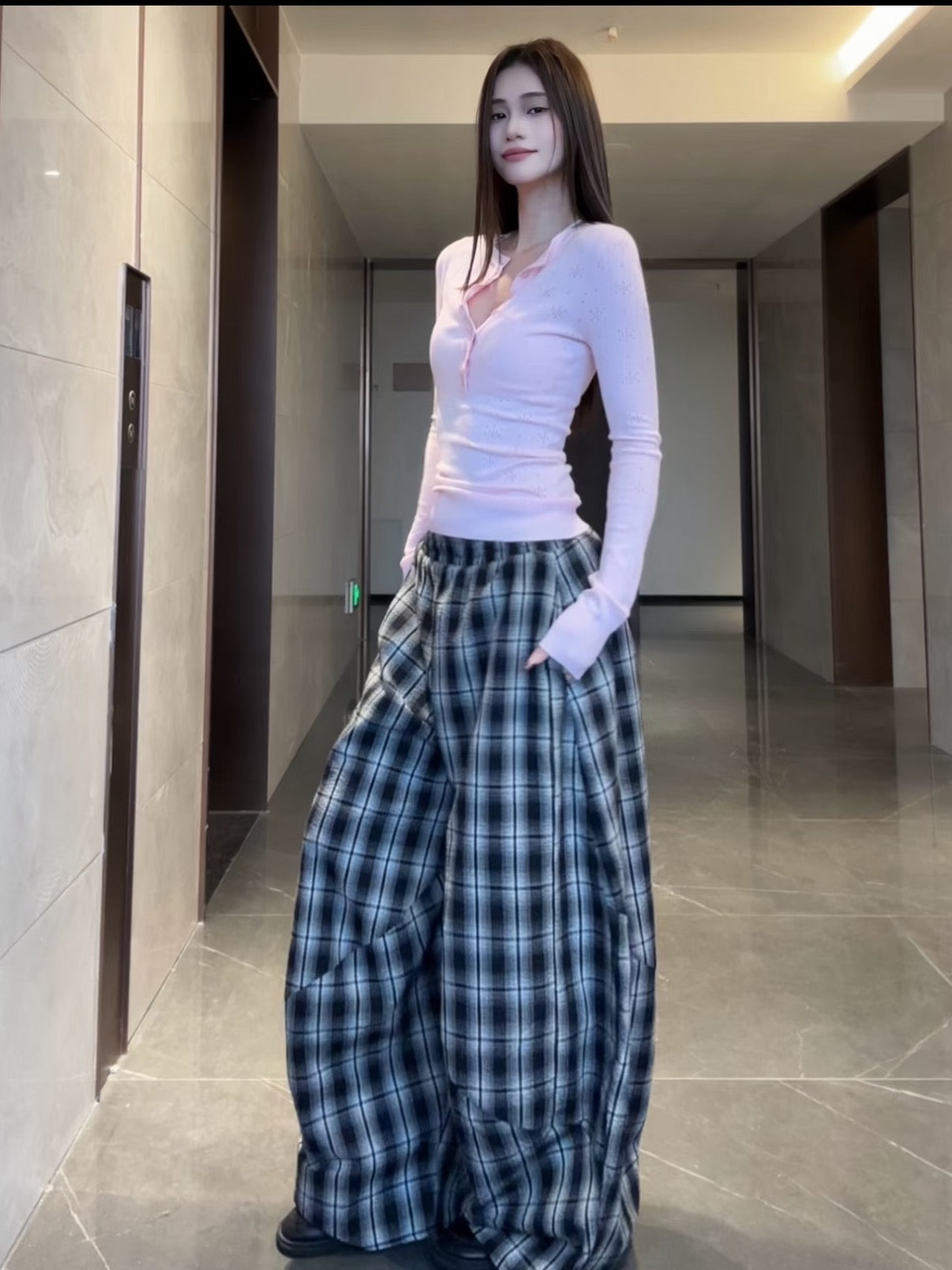 Relaxed Fit Plaid Casual Pants